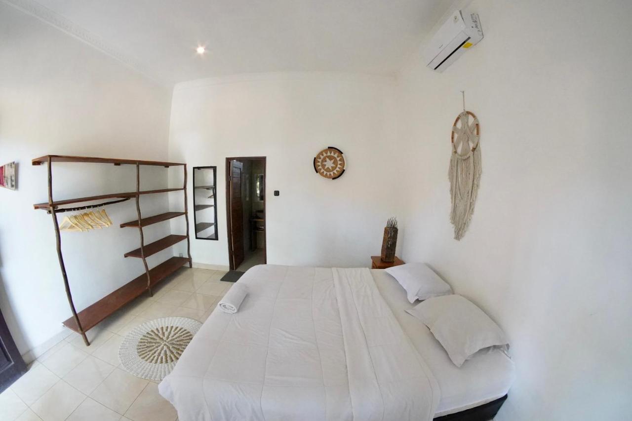 Uluwatu Jepun Villa 04 - One Bedroom Without Kitchen מראה חיצוני תמונה